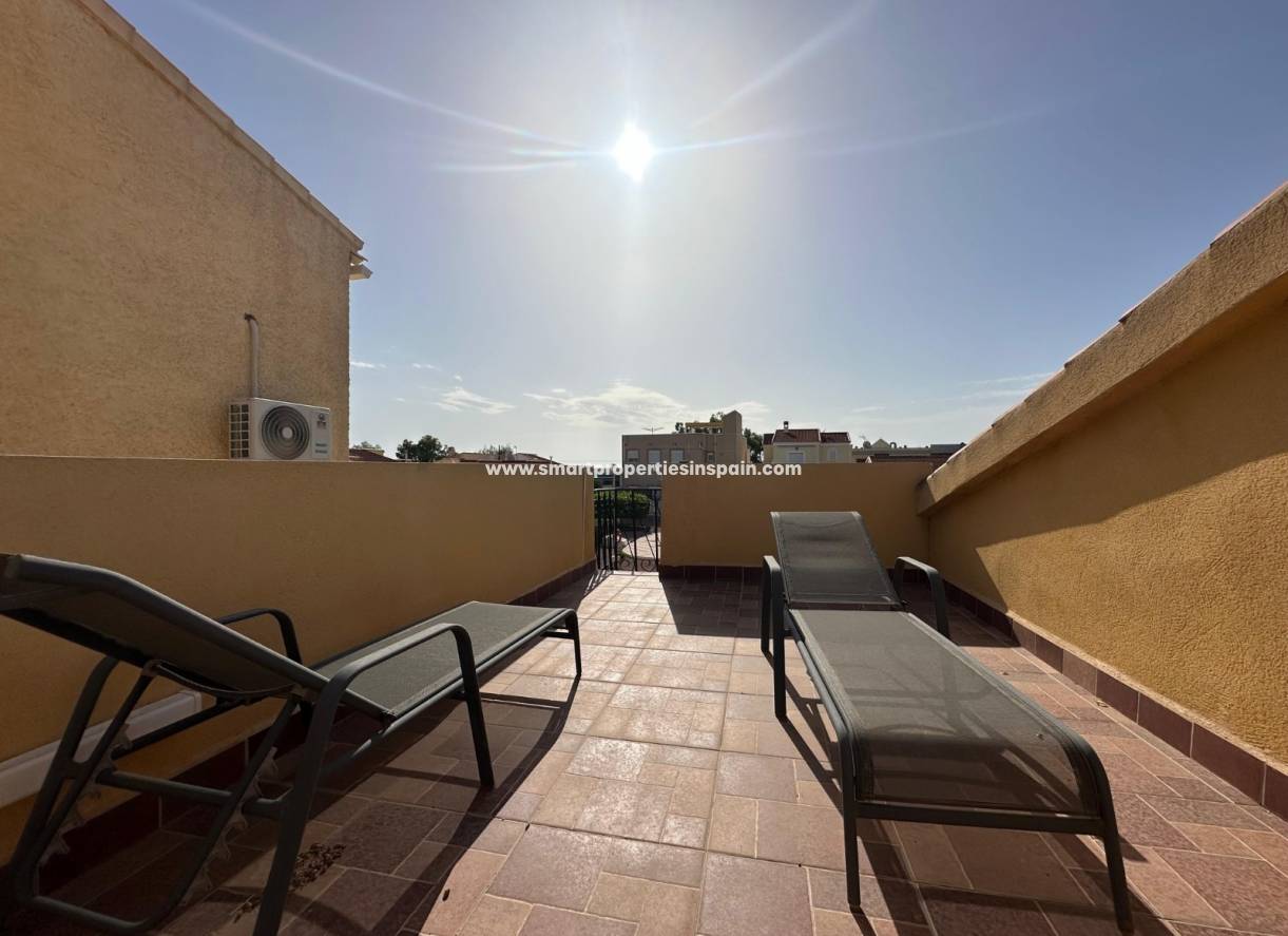 Resale - Detached Villa - La Marina - Urbanización La Marina