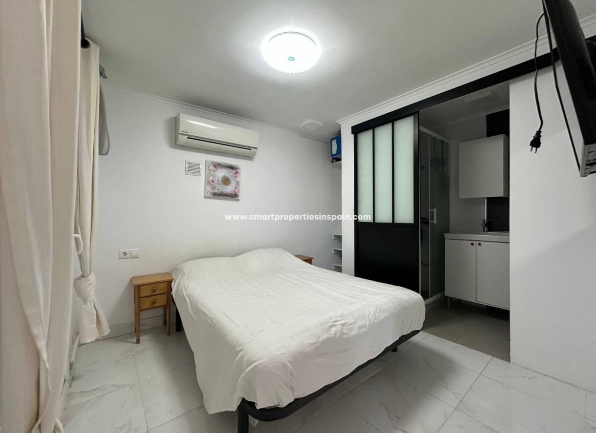 Resale - Detached Villa - La Marina - Urbanización La Marina