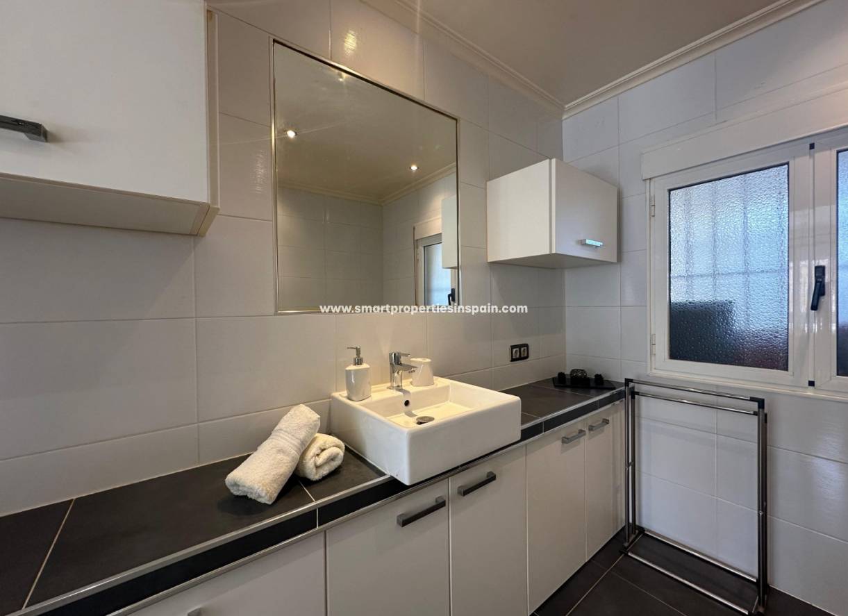 Resale - Detached Villa - La Marina - Urbanización La Marina
