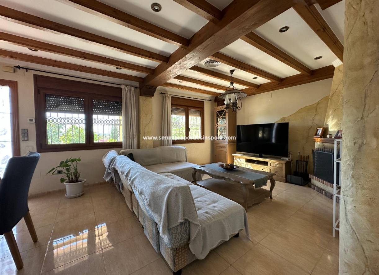 Resale - Detached Villa - La Marina - Urbanización La Marina