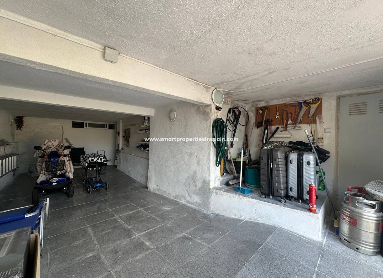 Resale - Detached Villa - La Marina - Urbanización La Marina