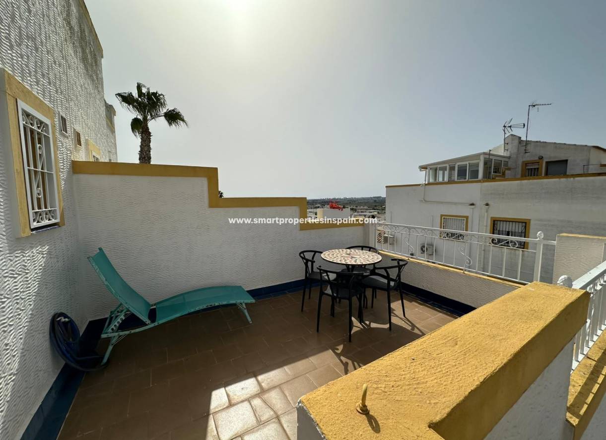 Resale - Quad Villa - La Marina - Urbanización La Marina