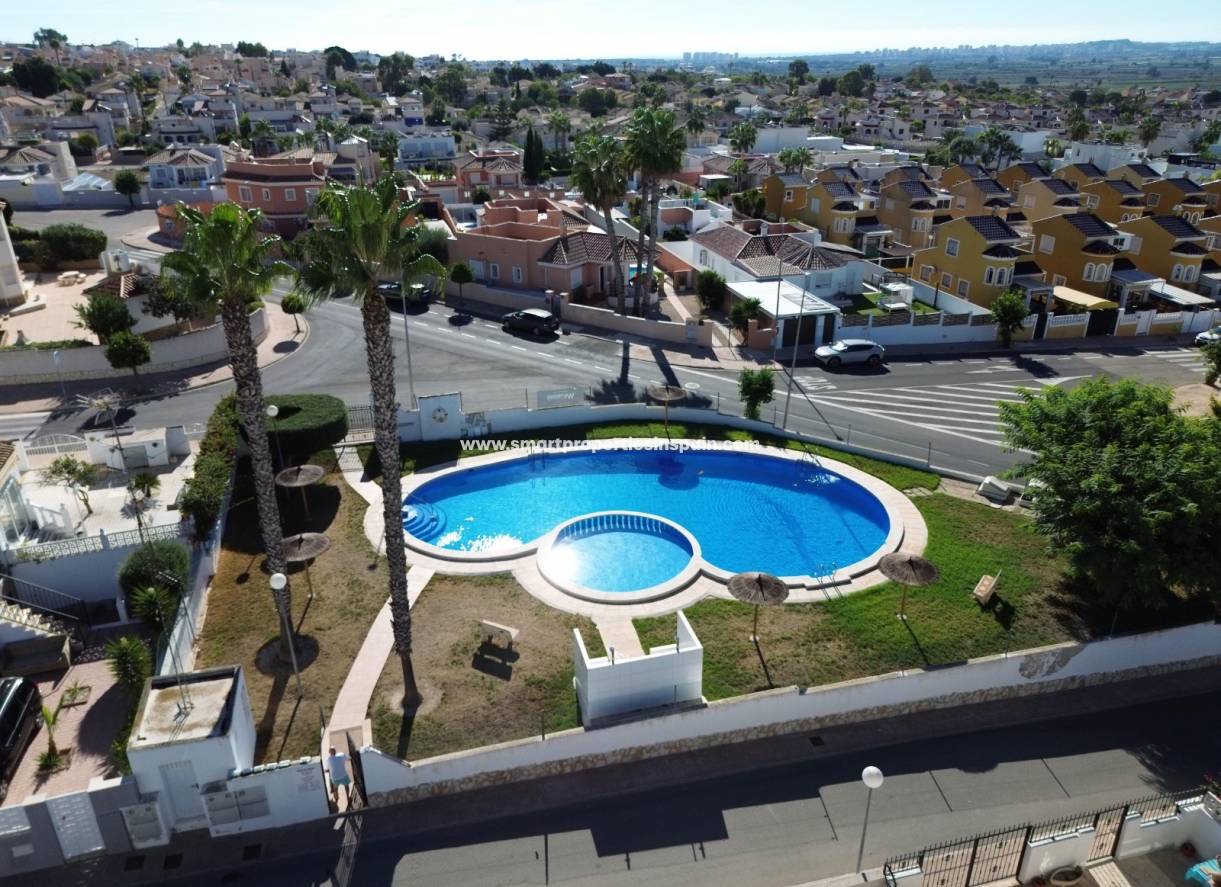 Resale - Quad Villa - La Marina - Urbanización La Marina