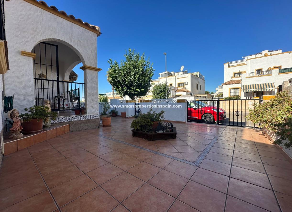 Resale - Quad Villa - La Marina - Urbanización La Marina