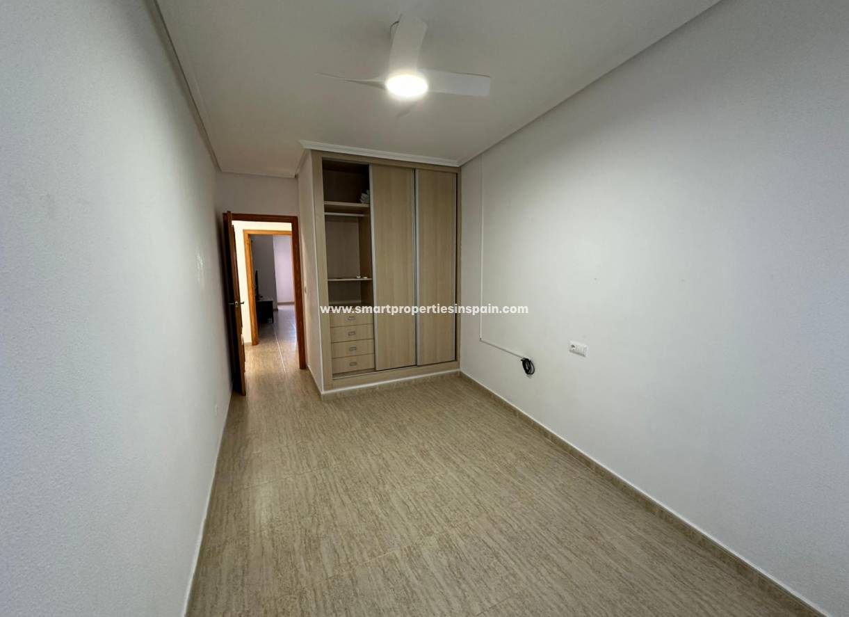 Resale - Semi Detached Villa - Benijofar