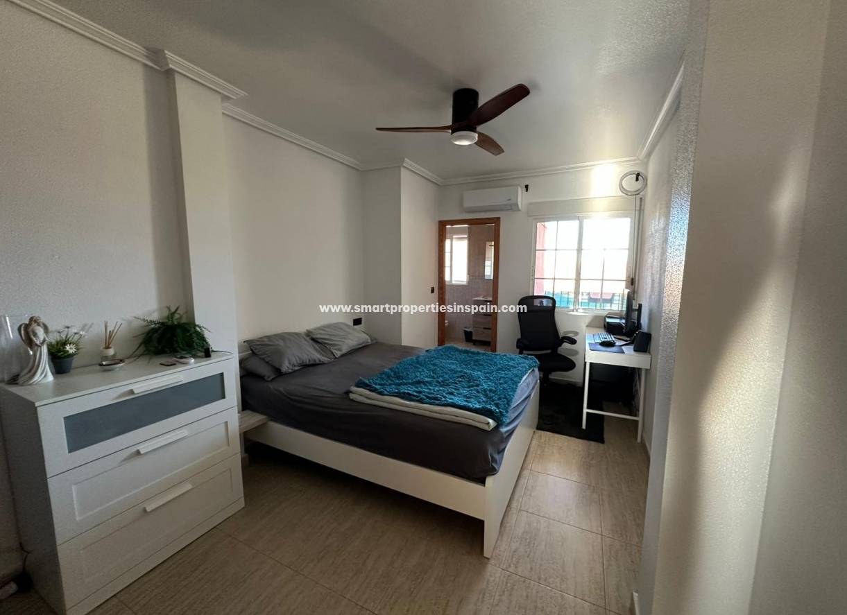 Resale - Semi Detached Villa - Benijofar