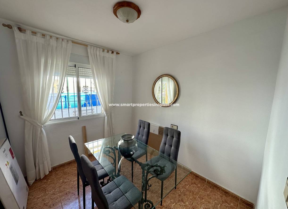 Resale - Semi Detached Villa - La Marina - Urbanización La Marina