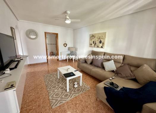 Resale - Semi Detached Villa - La Marina - Urbanización La Marina