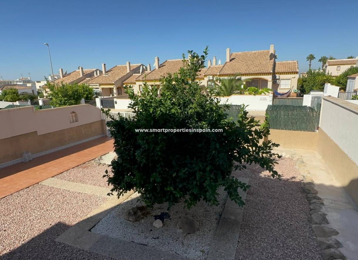 Resale - Semi Detached Villa - La Marina - Urbanización La Marina