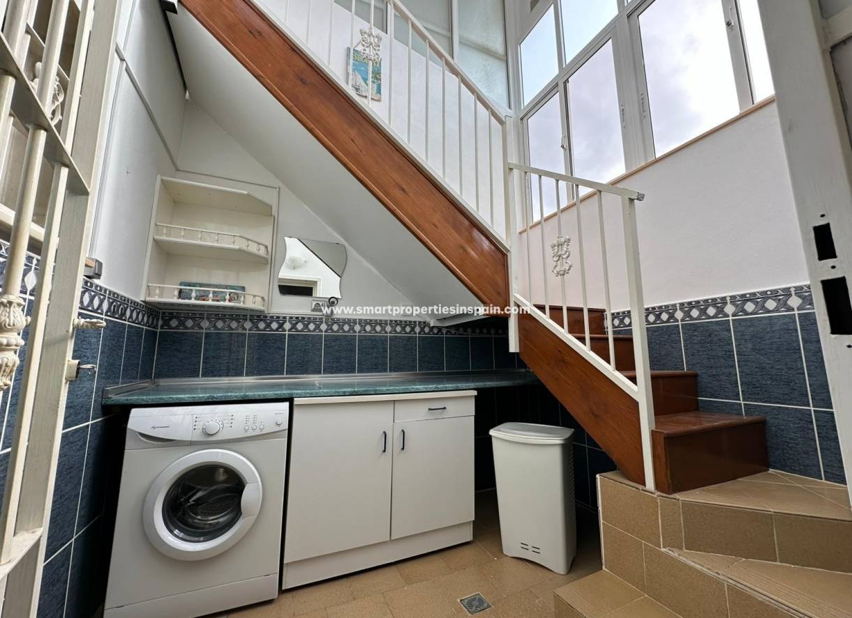 Resale - Semi Detached Villa - La Marina - Urbanización La Marina