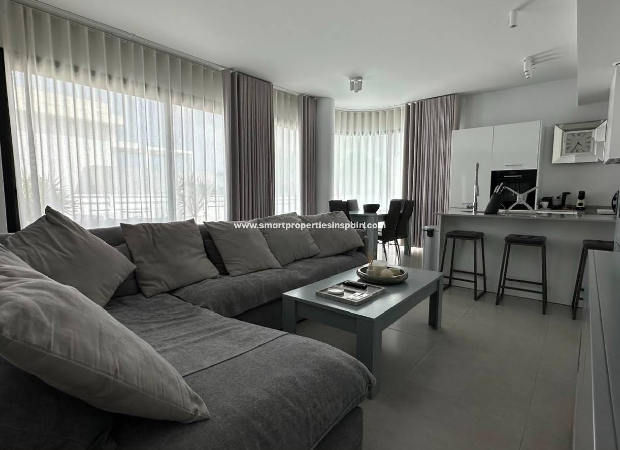 Resale - Semi Detached Villa - La Marina - Urbanización La Marina