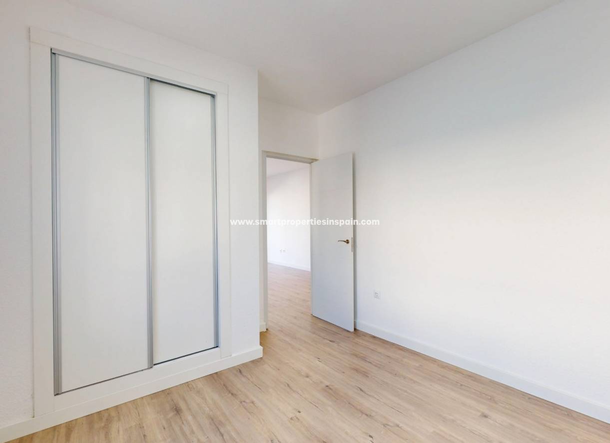 Resale - Semi Detached Villa - San Miguel de Salinas