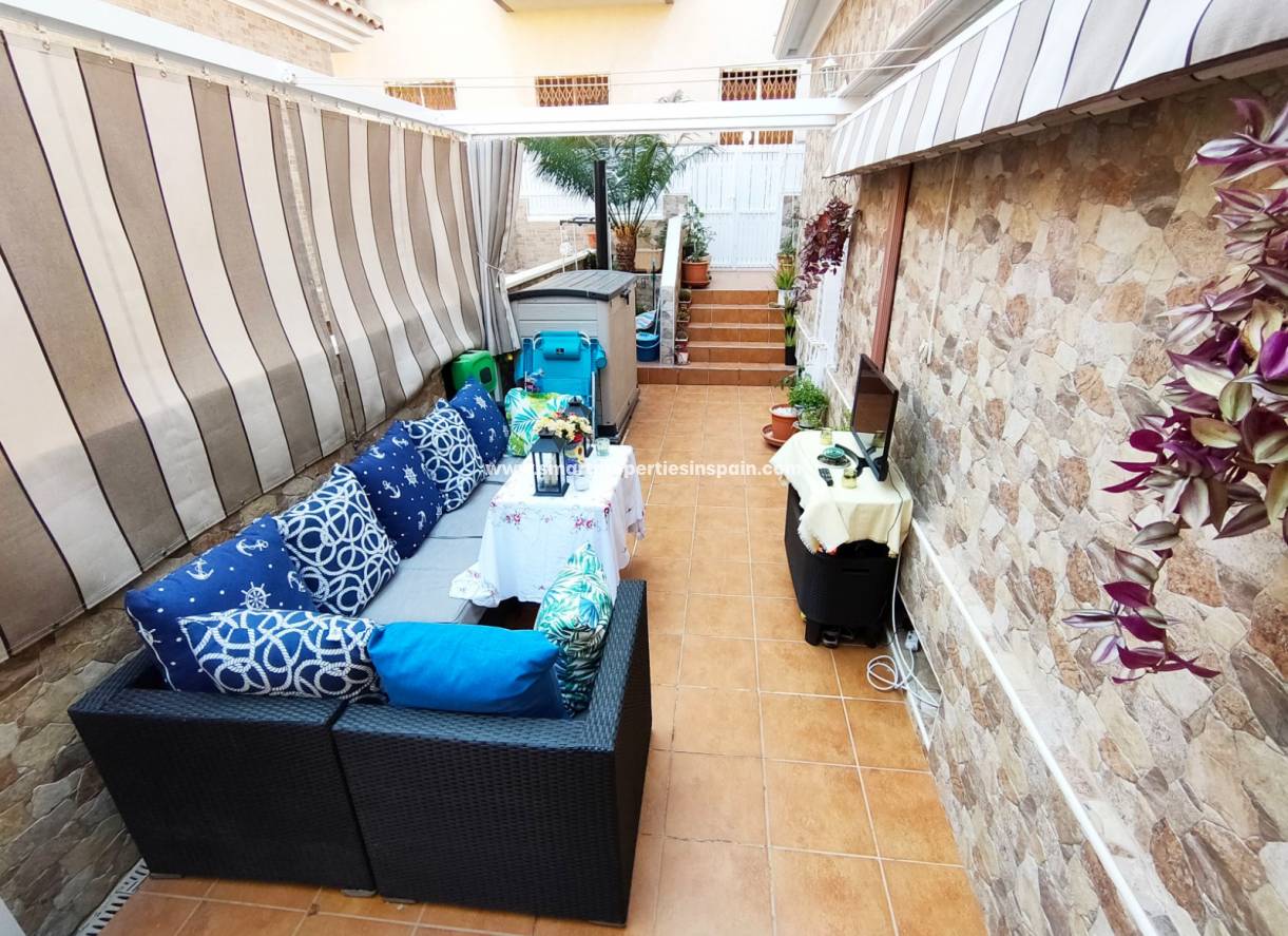 Resale - Townhouse - Guardamar  - Urb. Campomar Playa