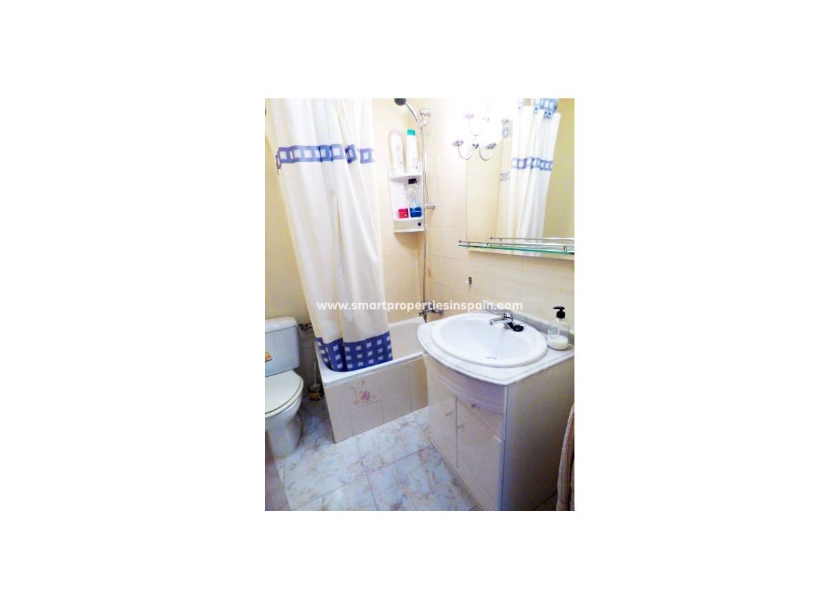 Resale - Townhouse - La Marina - Urbanización La Marina
