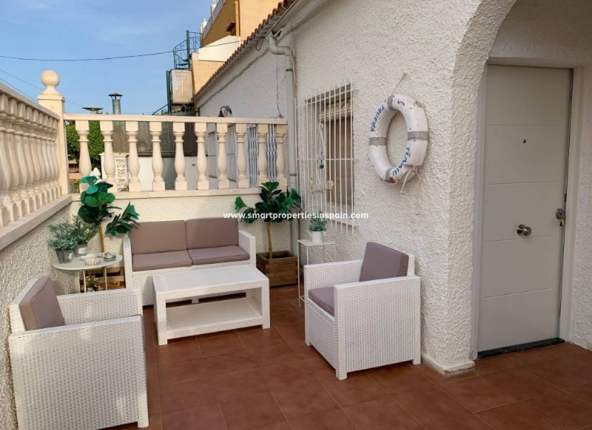 Resale - Townhouse - La Marina - Urbanización La Marina