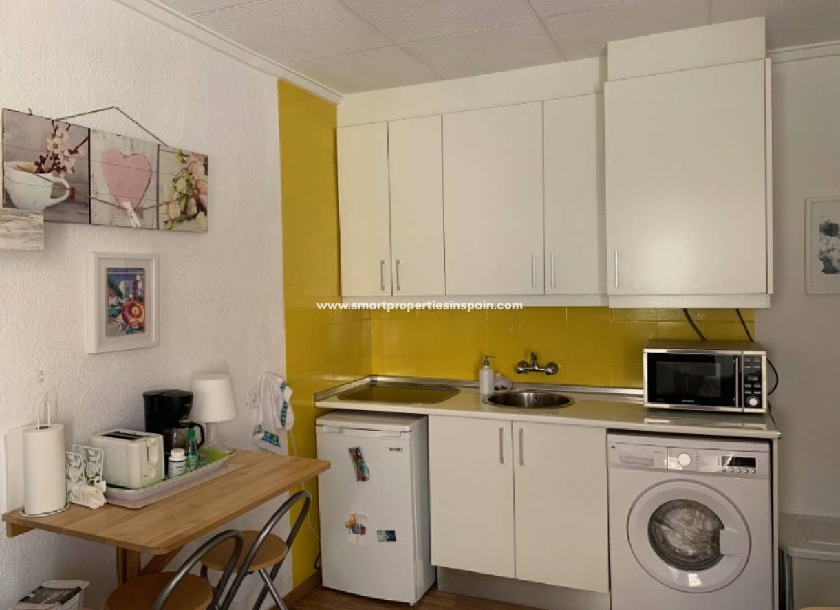 Resale - Townhouse - La Marina - Urbanización La Marina