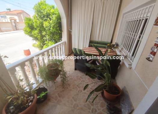 Resale - Townhouse - La Marina - Urbanización La Marina