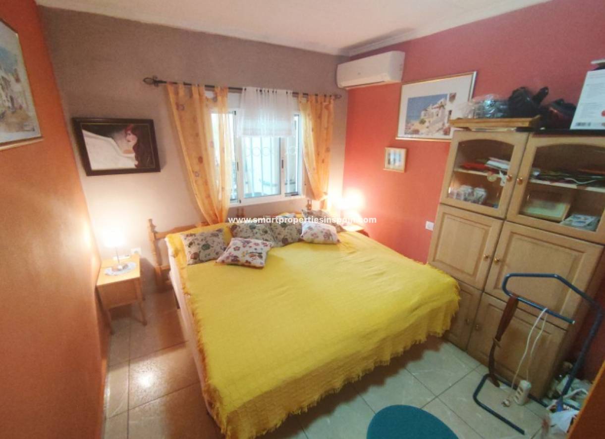 Resale - Townhouse - La Marina - Urbanización La Marina