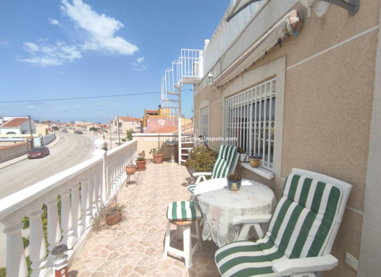Resale - Townhouse - La Marina - Urbanización La Marina