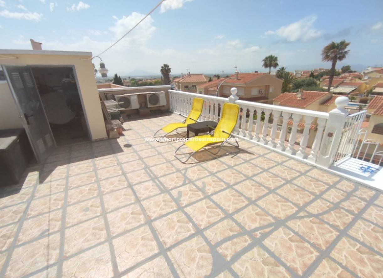 Resale - Townhouse - La Marina - Urbanización La Marina
