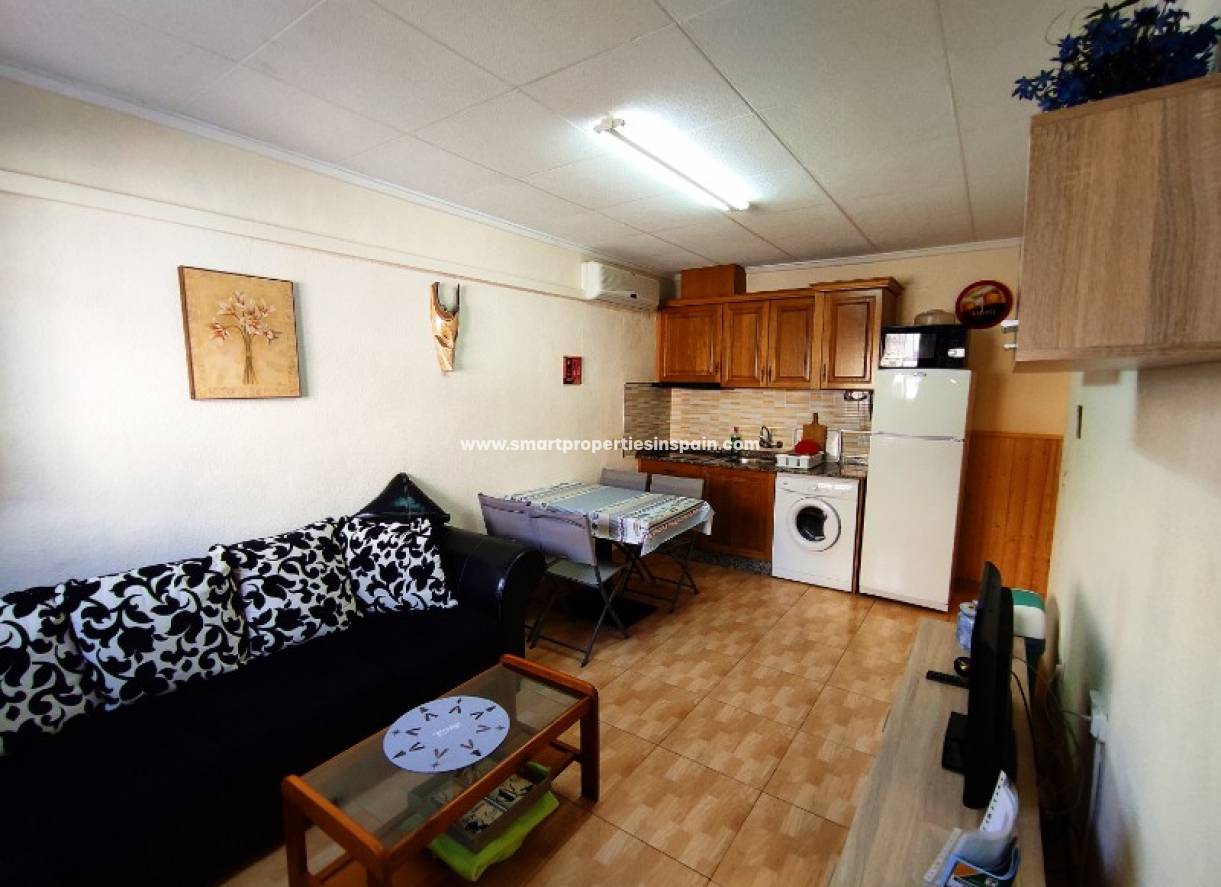 Resale - Townhouse - La Marina - Urbanización La Marina