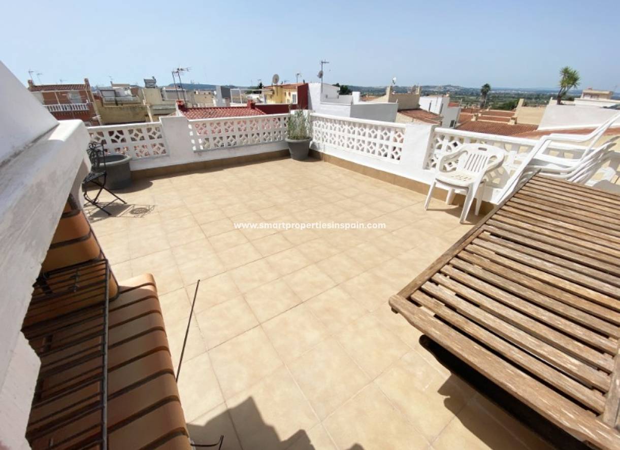 Resale - Townhouse - La Marina - Urbanización La Marina