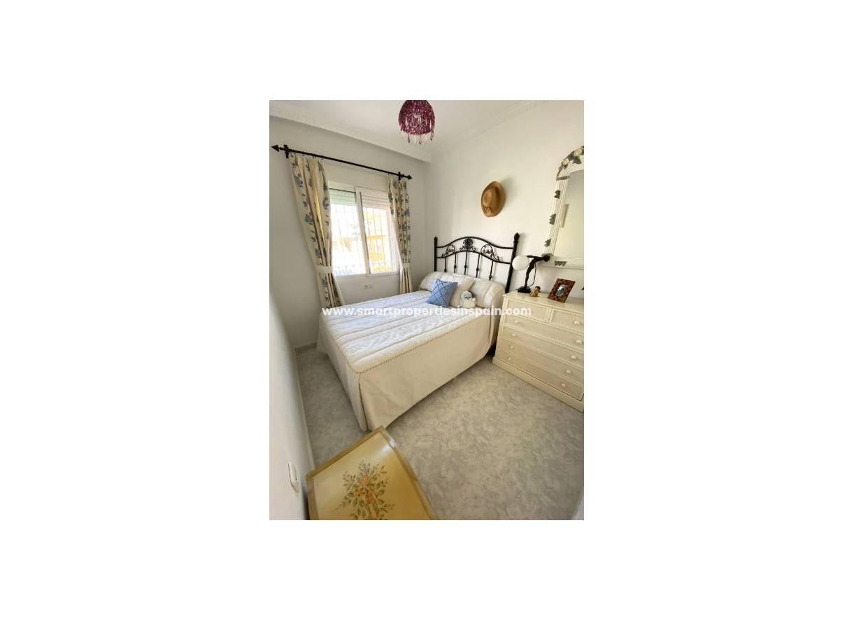 Resale - Townhouse - La Marina - Urbanización La Marina