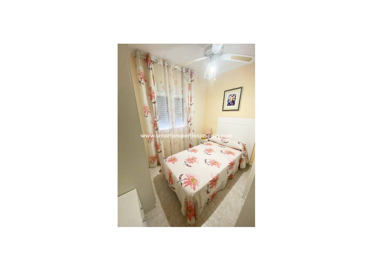 Resale - Townhouse - La Marina - Urbanización La Marina