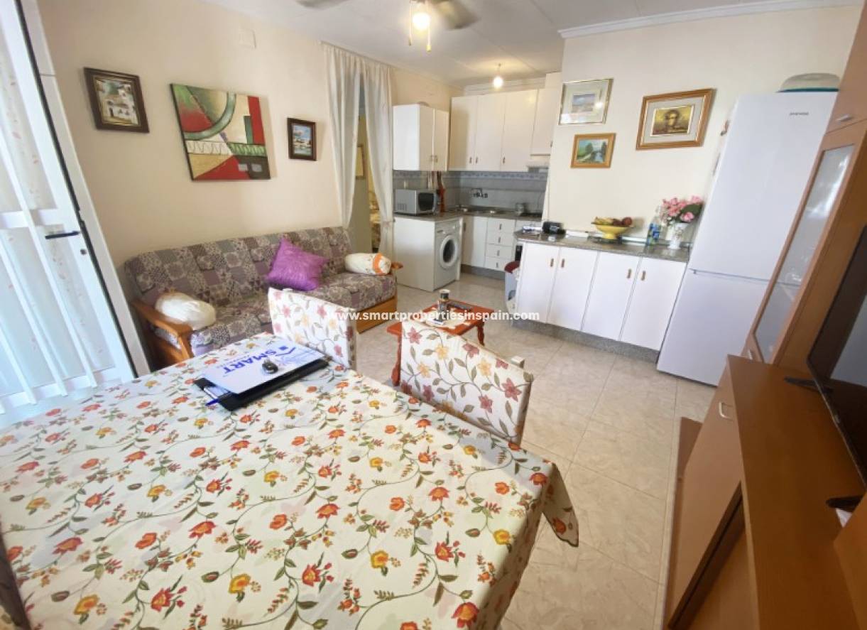 Resale - Townhouse - La Marina - Urbanización La Marina
