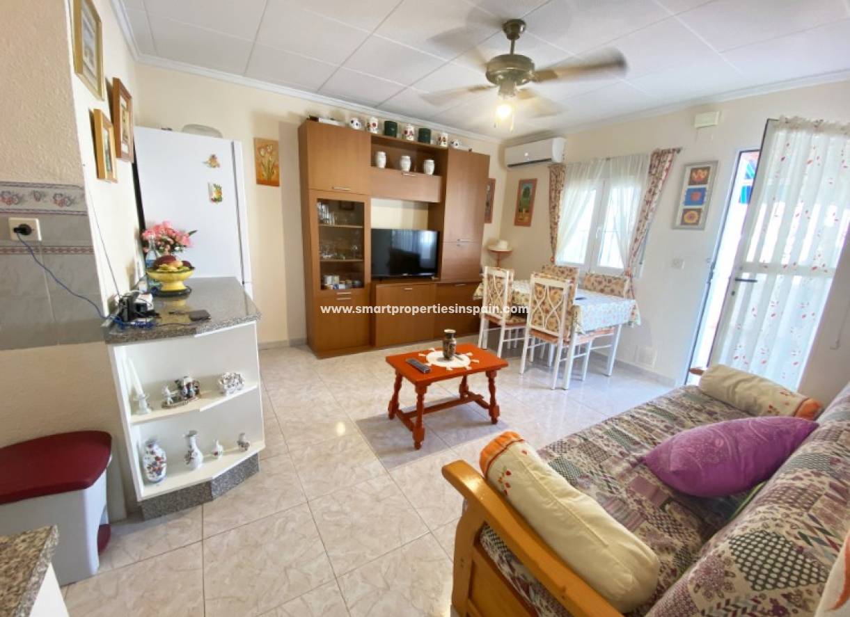 Resale - Townhouse - La Marina - Urbanización La Marina