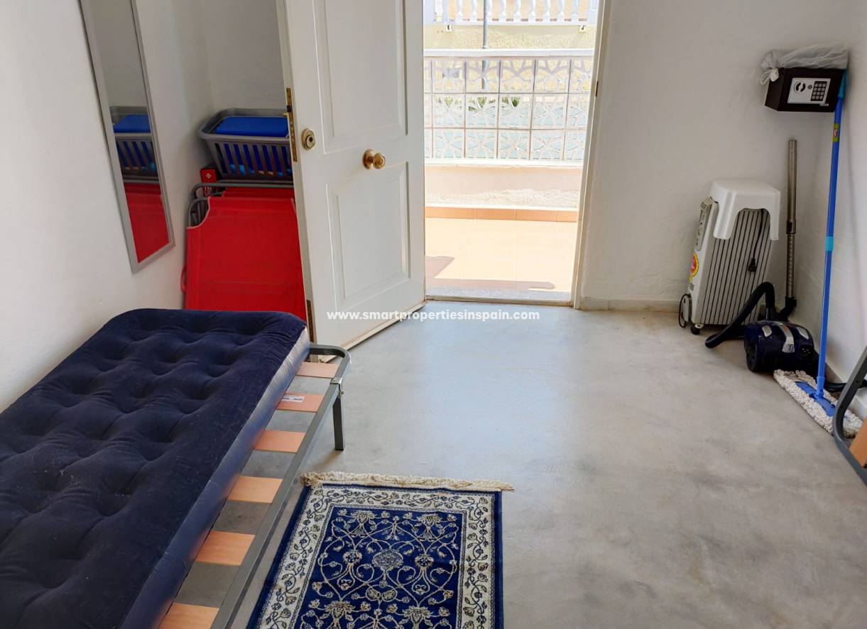 Resale - Townhouse - La Marina - Urbanización La Marina