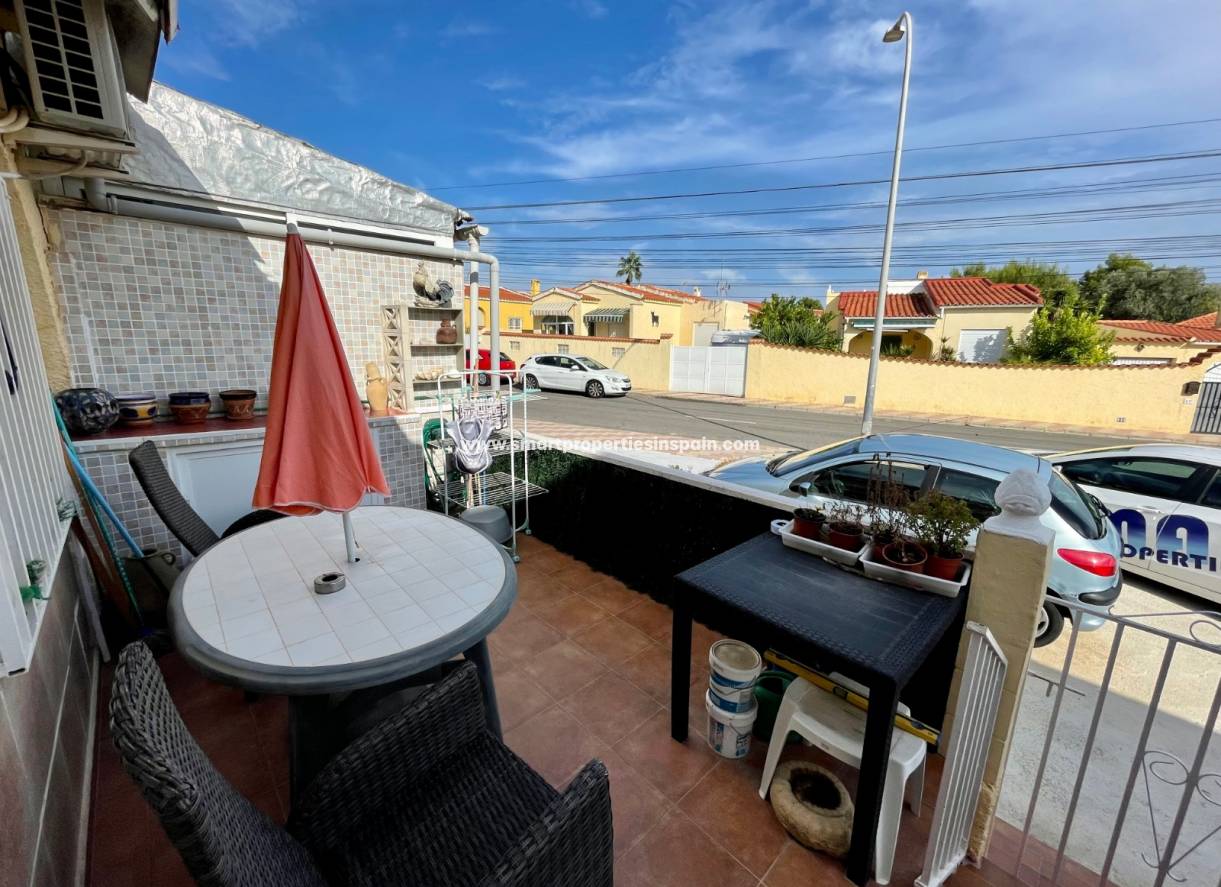 Resale - Townhouse - La Marina - Urbanización La Marina