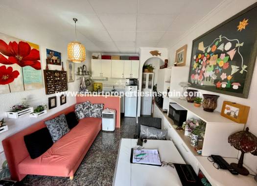 Resale - Townhouse - La Marina - Urbanización La Marina