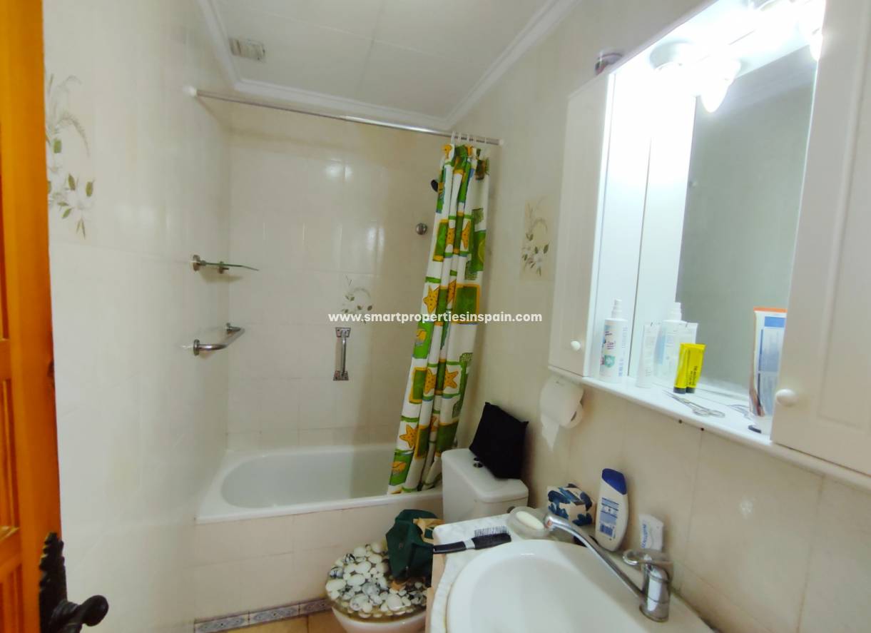 Resale - Townhouse - La Marina - Urbanización La Marina