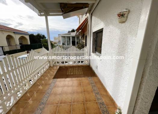 Resale - Townhouse - La Marina - Urbanización La Marina