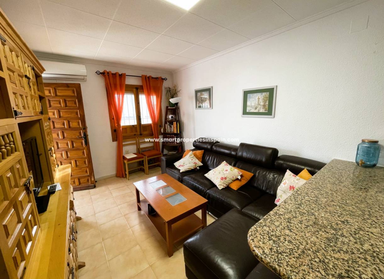 Resale - Townhouse - La Marina - Urbanización La Marina