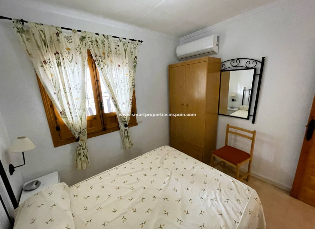 Resale - Townhouse - La Marina - Urbanización La Marina