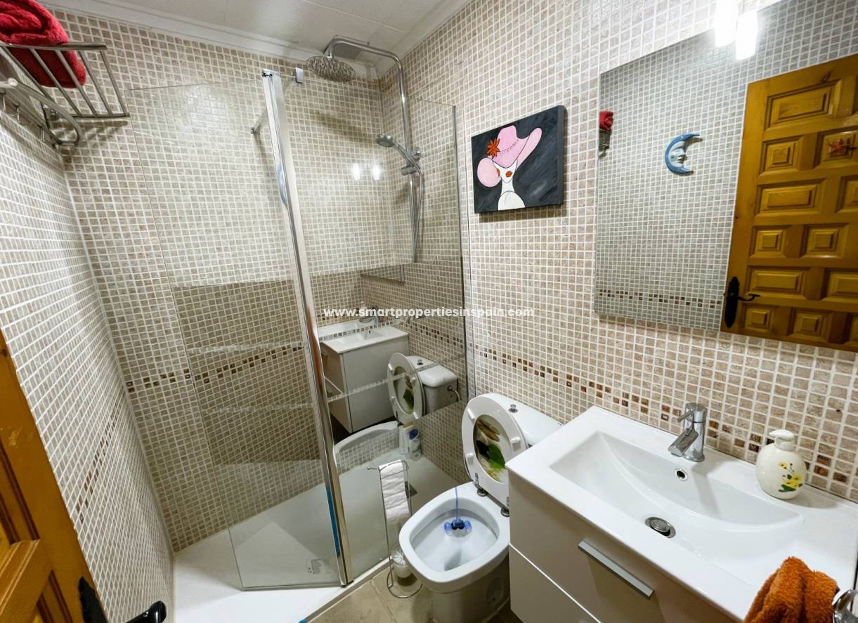 Resale - Townhouse - La Marina - Urbanización La Marina
