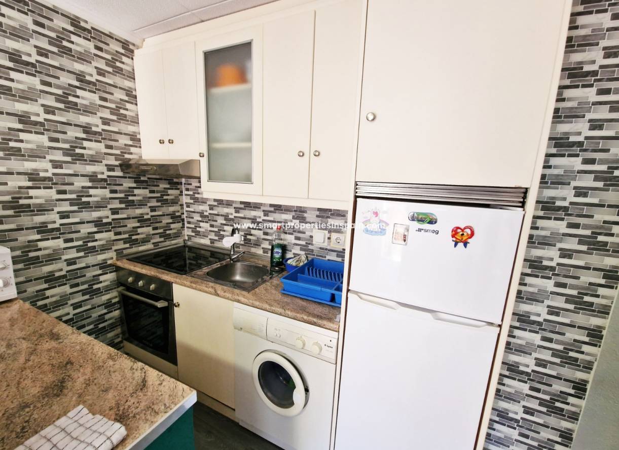 Resale - Townhouse - La Marina - Urbanización La Marina