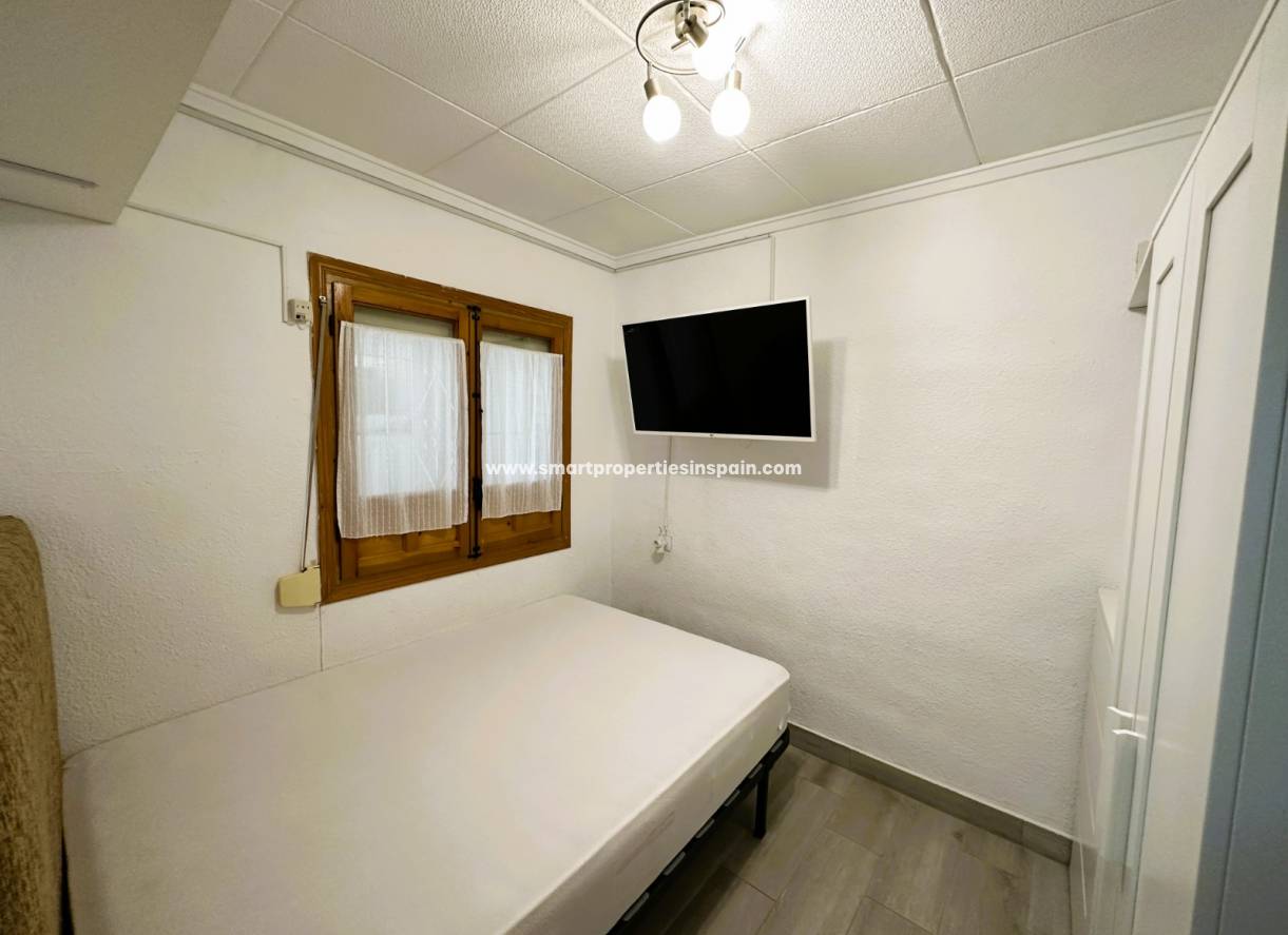 Resale - Townhouse - La Marina - Urbanización La Marina