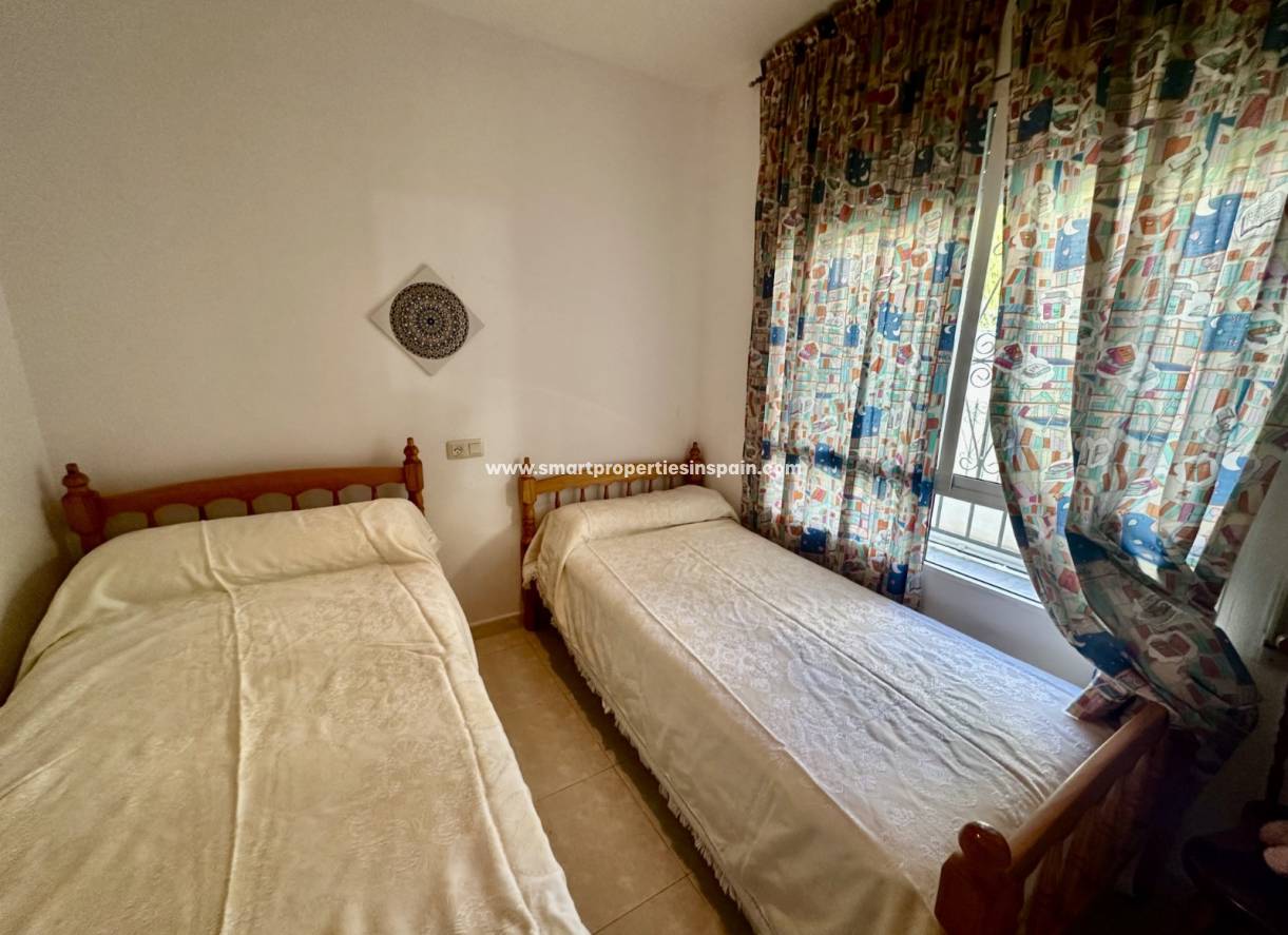 Resale - Townhouse - La Marina - Urbanización La Marina