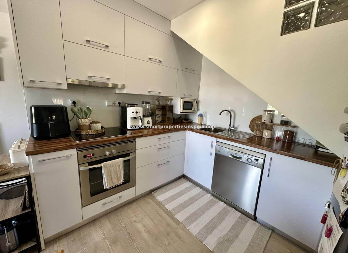Resale - Townhouse - La Marina - Urbanización La Marina