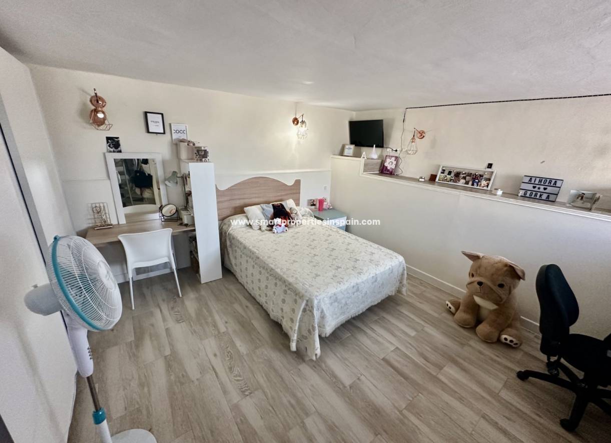 Resale - Townhouse - La Marina - Urbanización La Marina