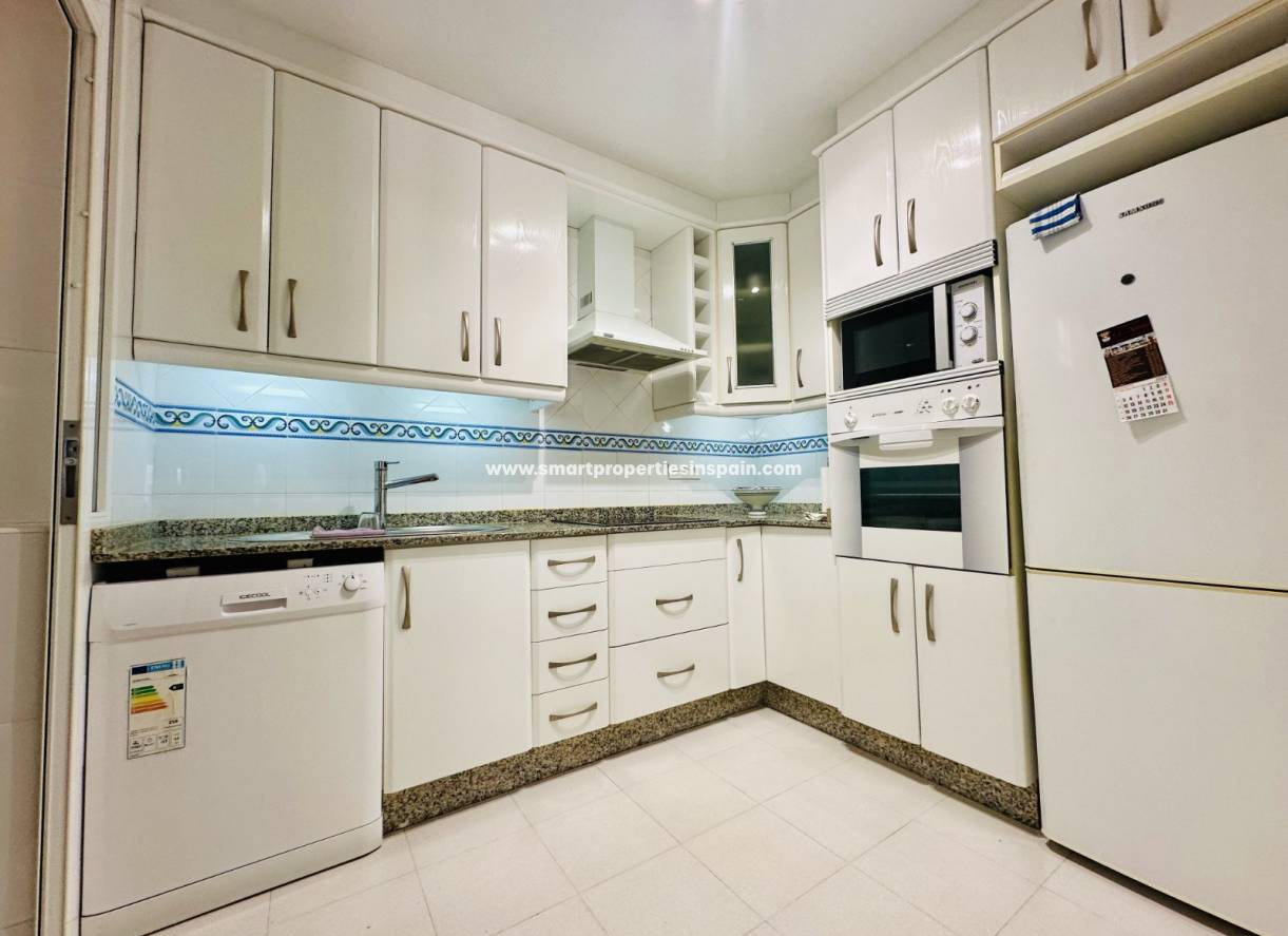 Resale - Townhouse - La Marina - Urbanización La Marina