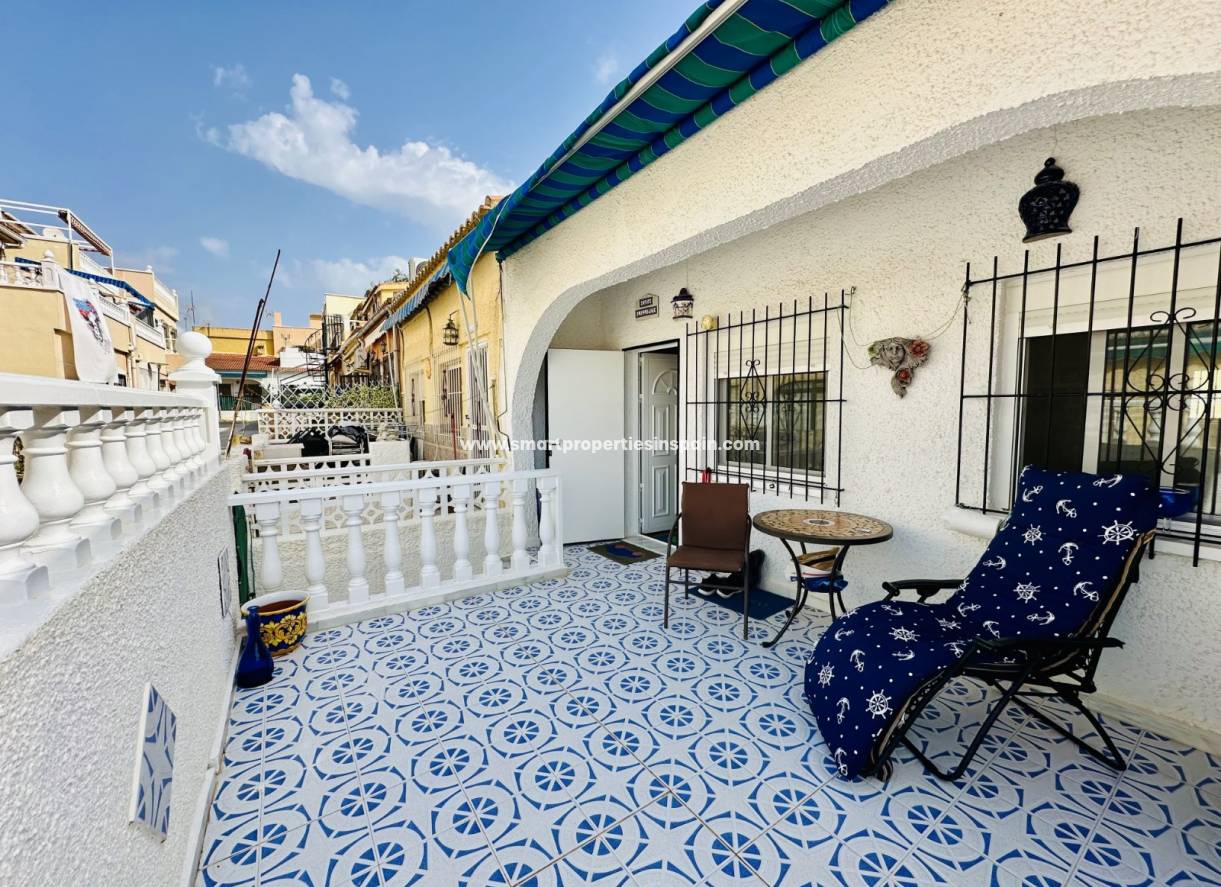 Resale - Townhouse - La Marina - Urbanización La Marina