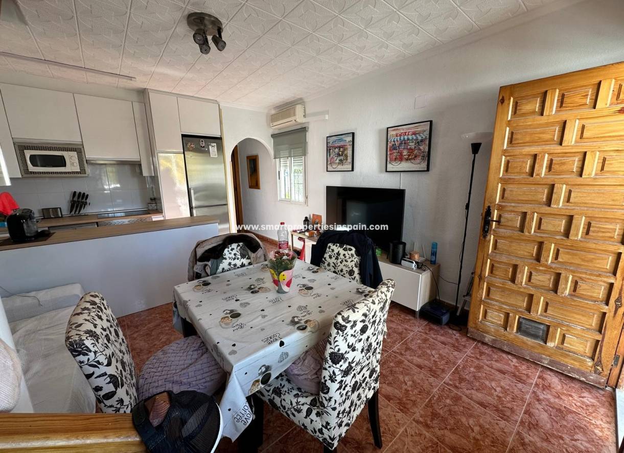 Resale - Townhouse - La Marina - Urbanización La Marina