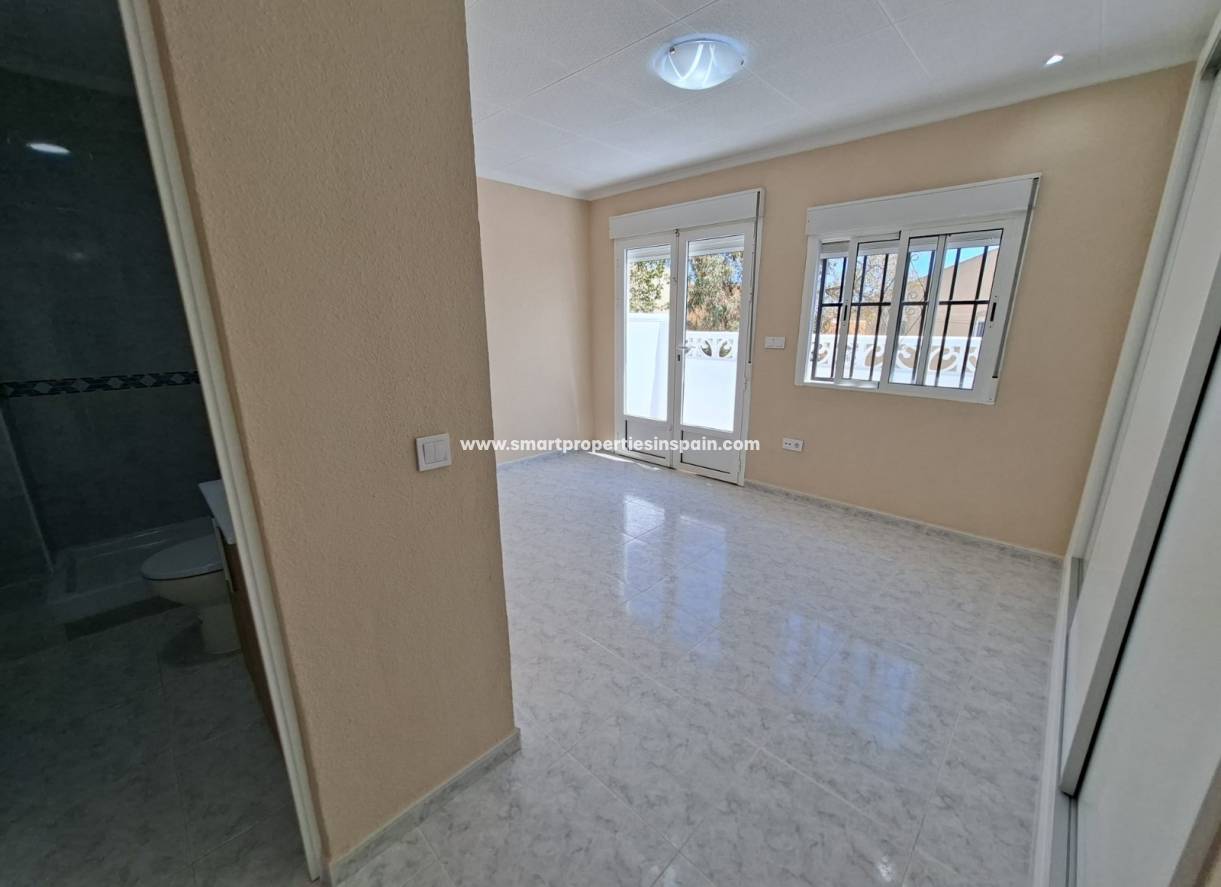 Resale - Townhouse - La Marina - Urbanización La Marina