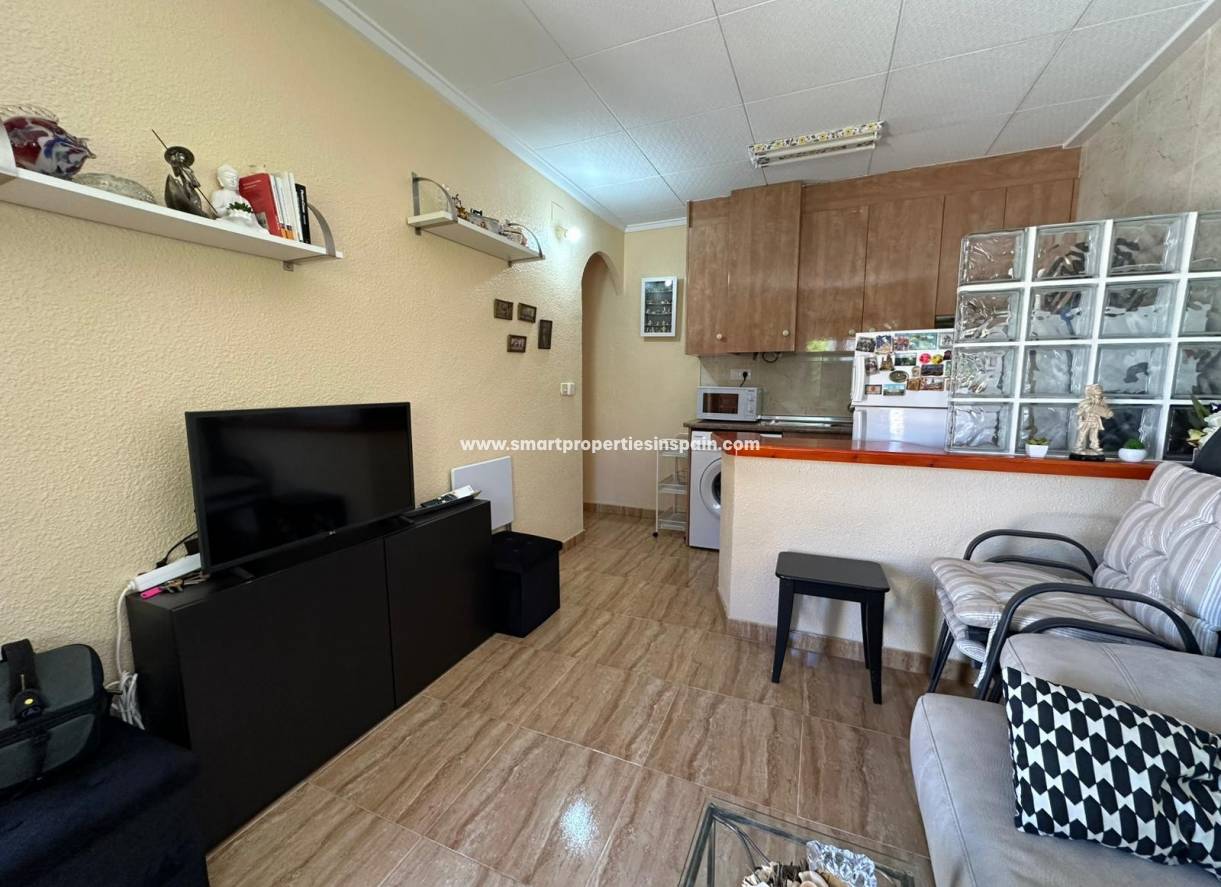 Resale - Townhouse - La Marina - Urbanización La Marina