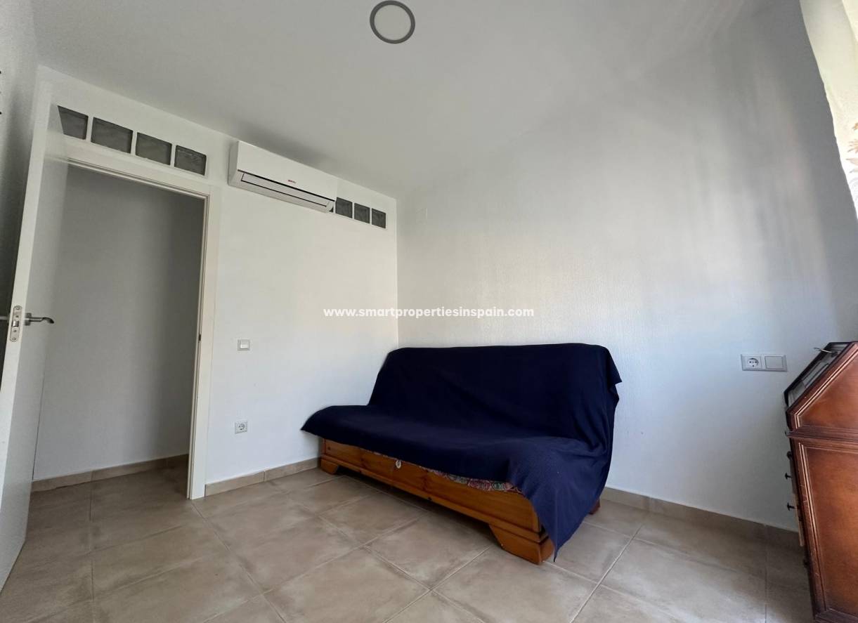 Resale - Townhouse - La Marina - Urbanización La Marina