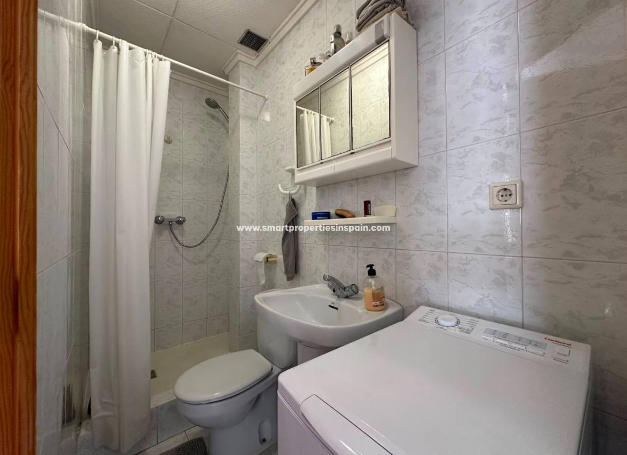 Resale - Townhouse - La Marina - Urbanización La Marina